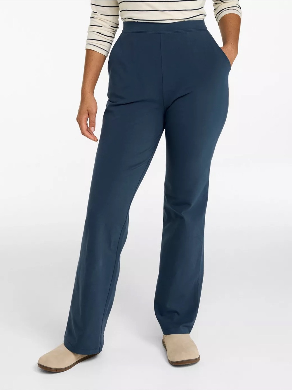 L.L.BEAN Women's Perfect Fit Pants, Straight-Leg Large Petite